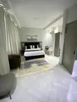 Studio Apartment Yenye Samani kwa Ajili ya Kupangisha Masaki - 1