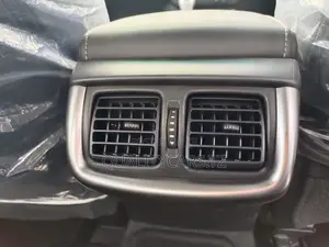 Toyota Hilux 2026 Black
