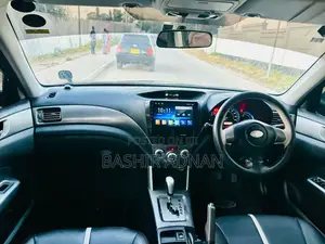 Subaru Forester 2010 Nyeusi Matt