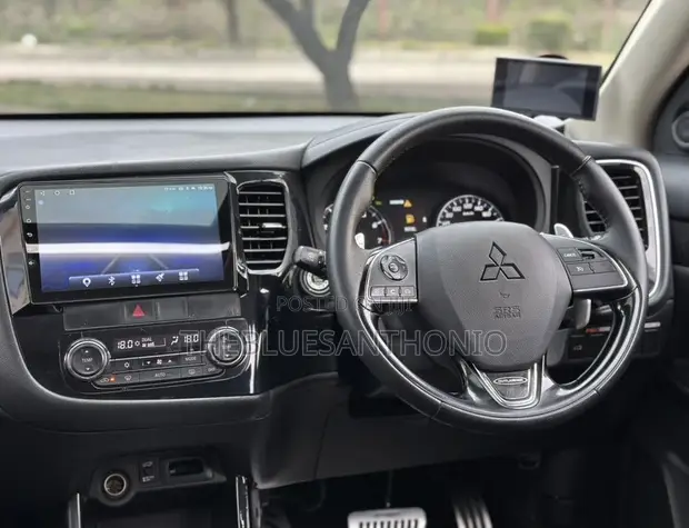 Mitsubishi Outlander 2016 Facelift - 1