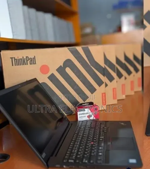 Lenovo ThinkPad E580 Laptop: Core i3, 8GB RAM, 256GB SSD - 1