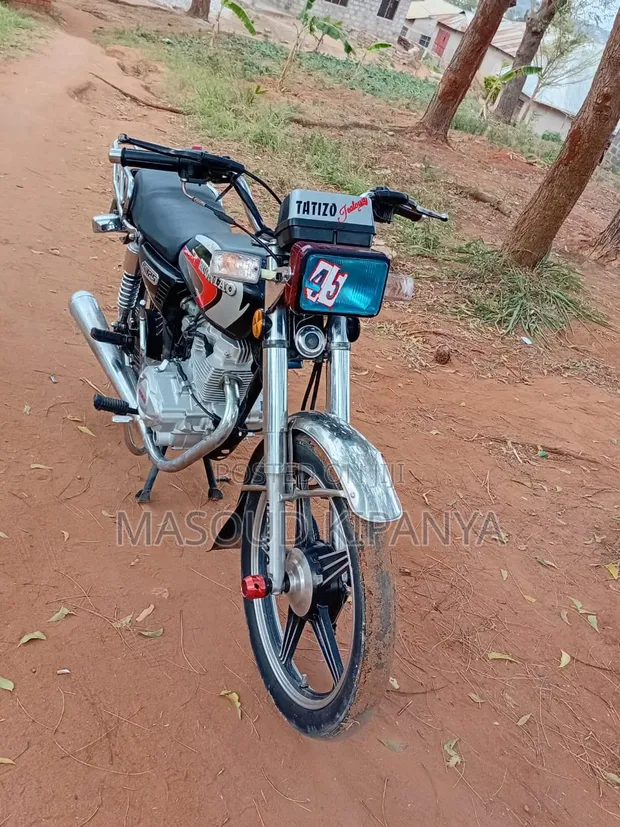 Pikipiki Mpya Shineray XY125-6D 2025 Nyeusi - 1