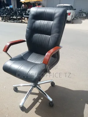 Used Office Chair (Wooden Handle)