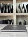 Apple MacBook Pro 2017 Laptop - 8GB RAM, 512GB SSD - 2