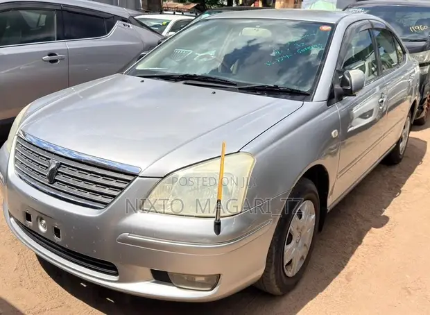 Toyota Premio 2004 Silver - 1