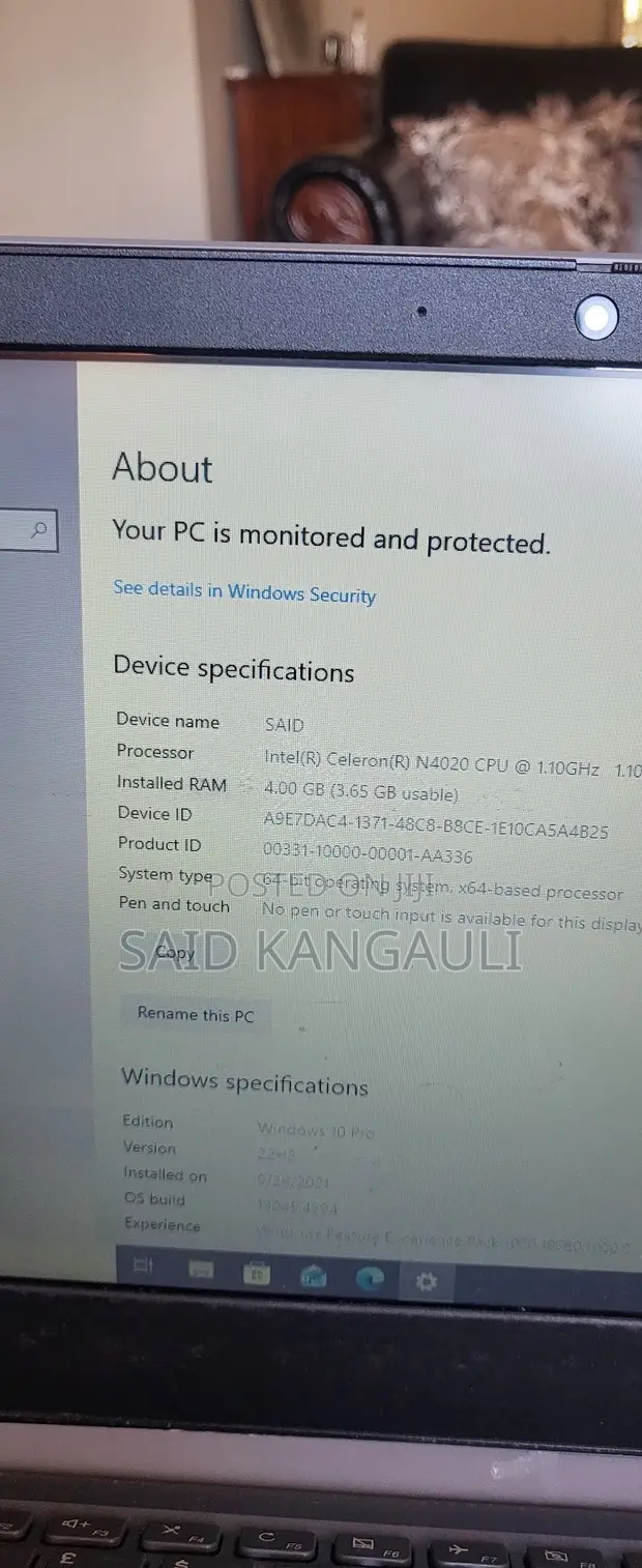 Laptop Lenovo Ideapad 3 - 4GB RAM, 256GB HDD - 1