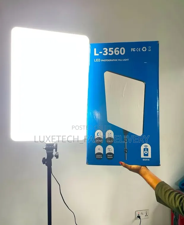 L-3560 24" LED Photography Fill Light - 1