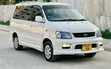 Toyota Noah 2001 White - 2