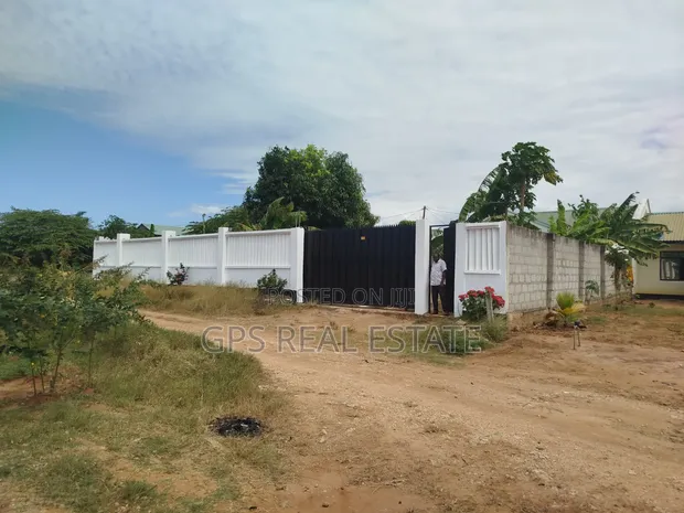 3 Bedroom House for Sale in Mwabepande, Kinondoni - 1