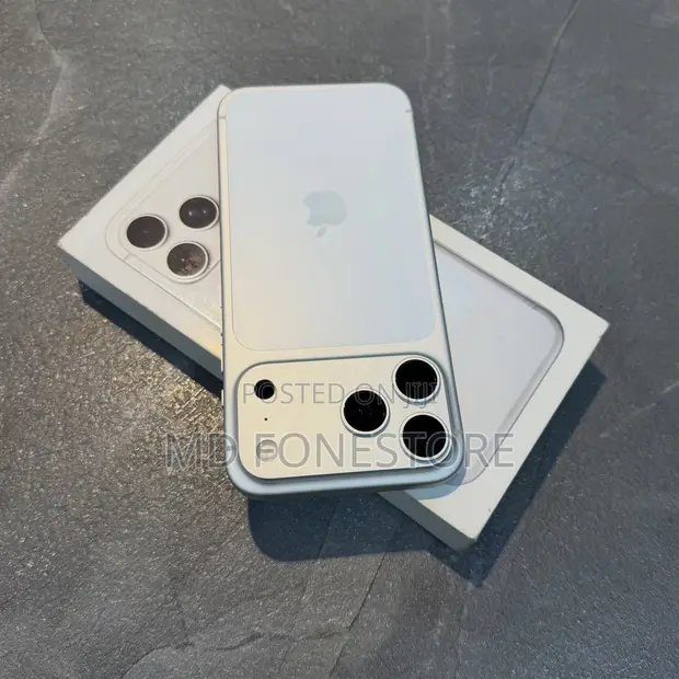 Apple iPhone 17 Pro Max 1TB Mpya Nyeusi - 1