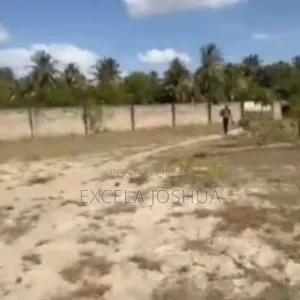 Kigamboni Mji Mwema Plot - 3500 sqm, 2nd from Beach
