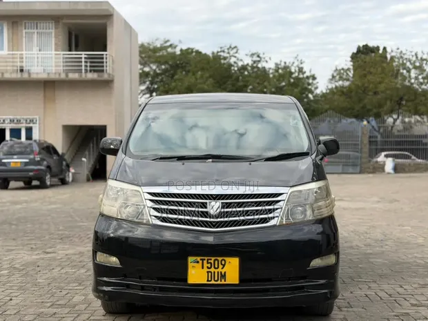 Toyota Alphard 2004 Black - 1
