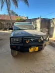 Toyota Hilux 2002 Black - 1