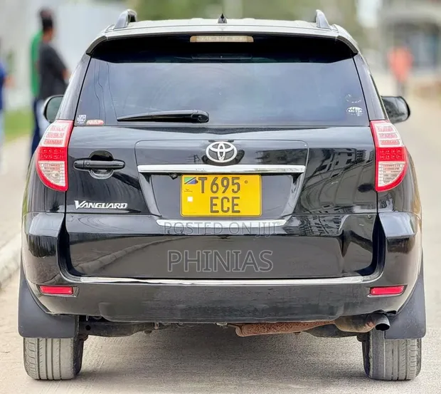 Toyota Vanguard 2009 Black - 1