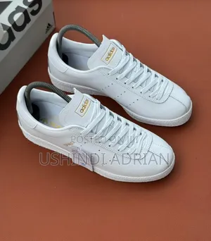Topanga Premium Style Sneakers - Sizes 40-44