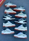 Vans Viatu - Street Legend Sneakers - 1