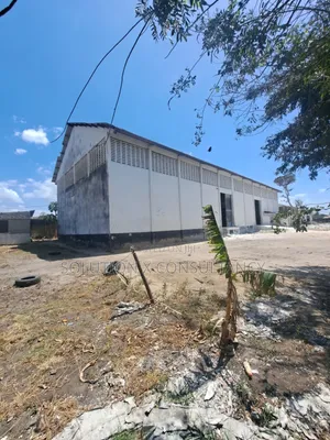 Warehouse for Rent - Boko Msikitini