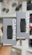 Garmin Cirqa Smart Band Fitness Tracker (Size S-M) - 1