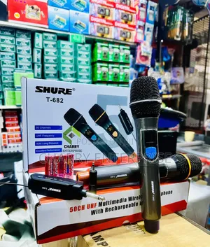 Shure T682 UHF Wireless Microphone - 80m Range, Rechargeable