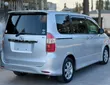 Toyota Noah 2008 Silver - 2