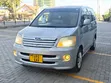 Toyota Noah 2005 Silver - 1