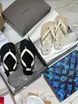 Louis Vuitton Thong Slippers Available - 1
