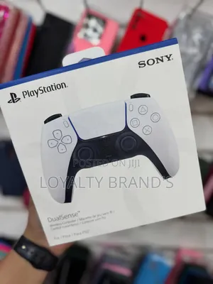PlayStation DualSense Wireless Controller - White