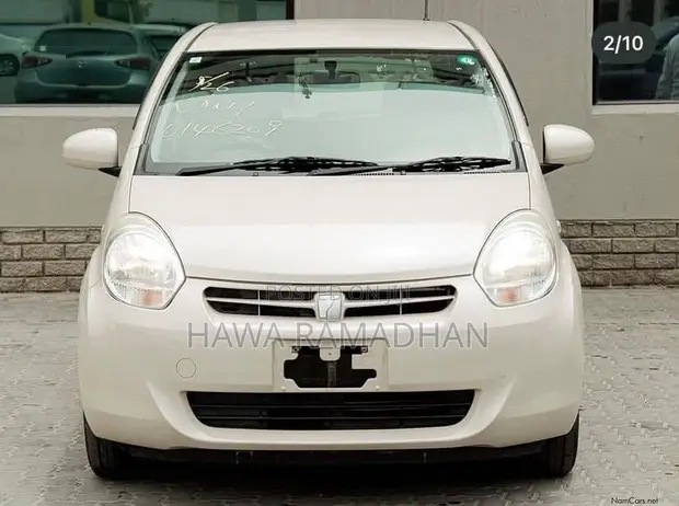 Toyota Passo 2010 White - 1