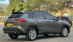 Toyota Corolla Cross HEV 2025 Gray