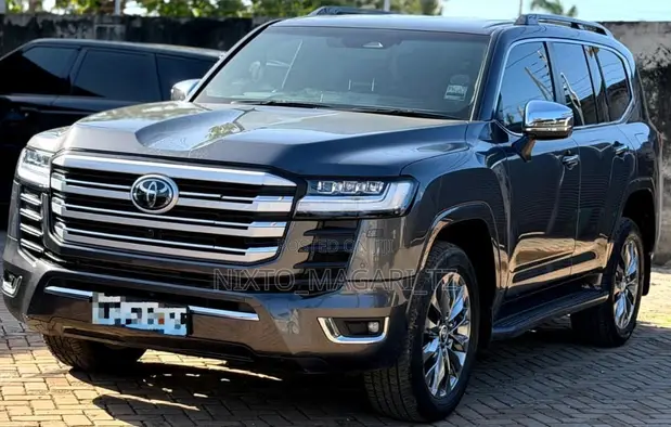 Toyota Land Cruiser ZX 2025 - 1