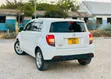 Toyota IST 2009 White - 4