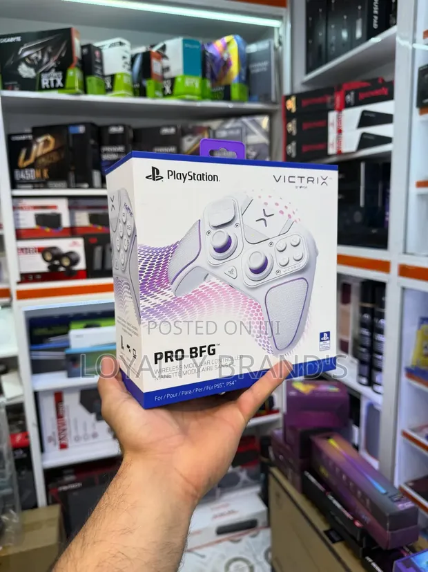 Victrix Pro BFG Controller - White - 1