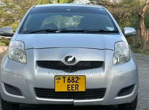 Toyota Vitz 2008 Blue
