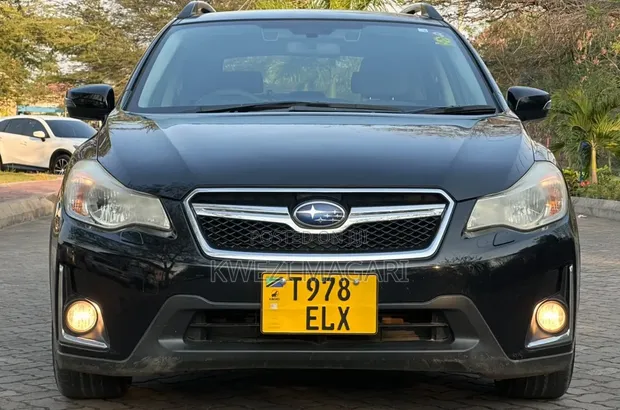 Subaru XV 2016 Black - 1