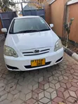 Toyota Corolla RunX 2002 White - 1