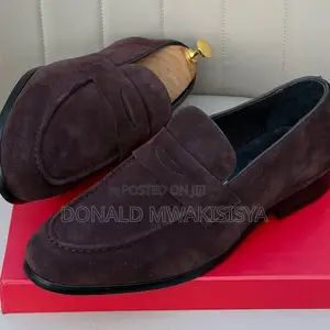 CR7 Loafers