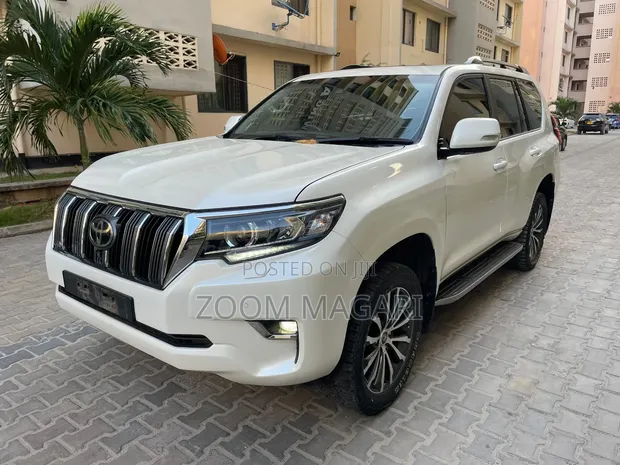 Toyota Land Cruiser Prado VX-L Mpya 2023 - 1