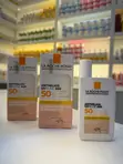 La Roche-Posay Anthelios UVMune 400 SPF 50+ Sunscreens - 3