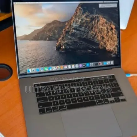 Apple MacBook Pro 2019 16" 32GB RAM 512GB SSD - 1