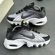 UISSO Brand New Two Sneakers Shoes - 5
