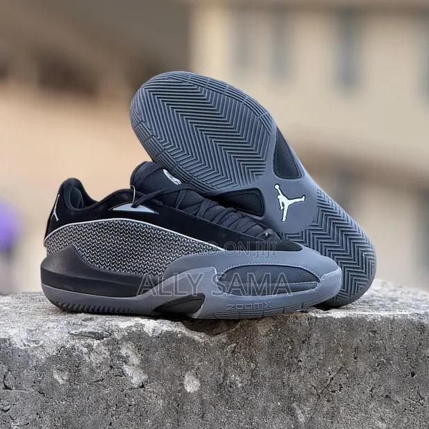New Air Jordan Intown Sneakers - 1