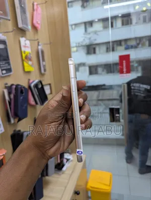 Google Pixel 8a 128GB White