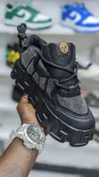 UISSO Business Hub Quality Sneakers - 4