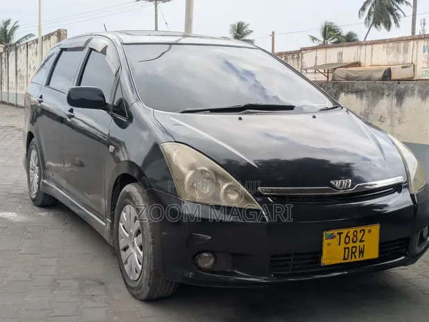 Toyota Wish 2003 Black - 1