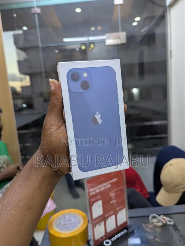 New Apple iPhone 13 128GB Blue - 1