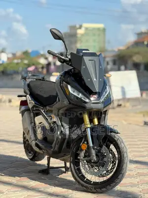 Honda ADV 750 Scooter 2024