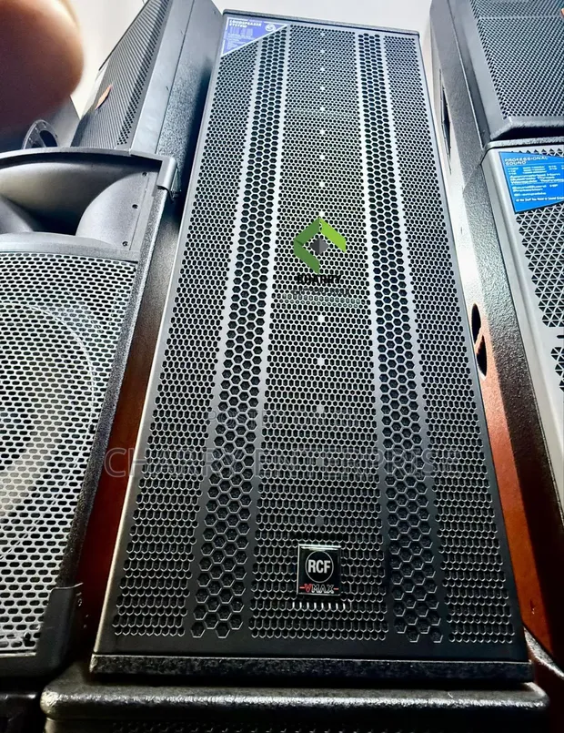 RCF Full Range Speaker 15" Double Mid, 2400W - 1