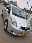 Toyota Vitz 2006 Silver - 2