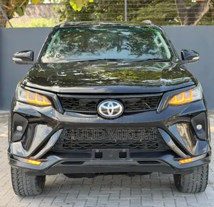 Toyota Fortuner 2018 GD6 2.4 Diesel Facelift