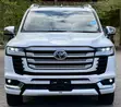 Toyota Land Cruiser LC300 ZX 2025 Pearl - 3